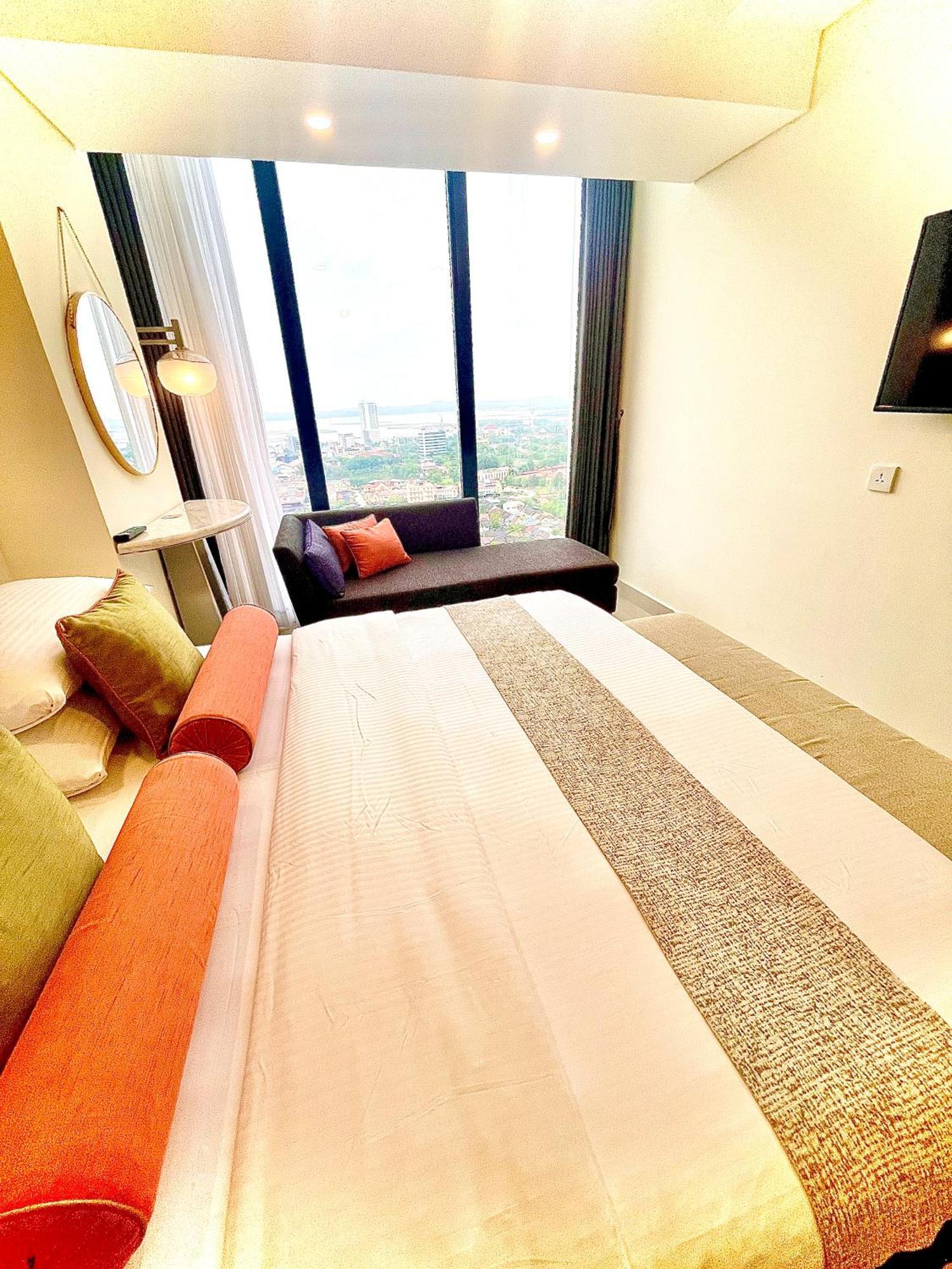 Verdela Pollux Meisterstadt Batam Apartement Экстерьер фото